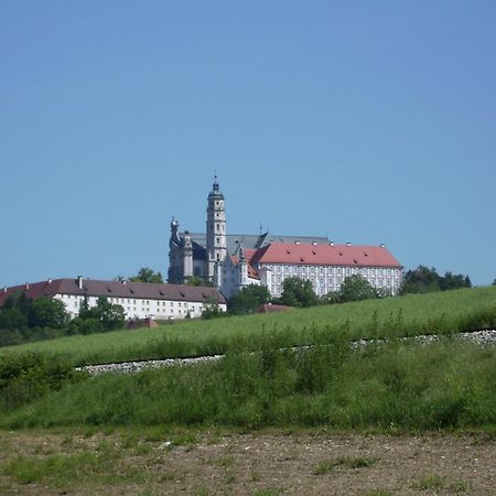 Tagungshaus Im Kloster Neresheim Hotell Exteriör bild