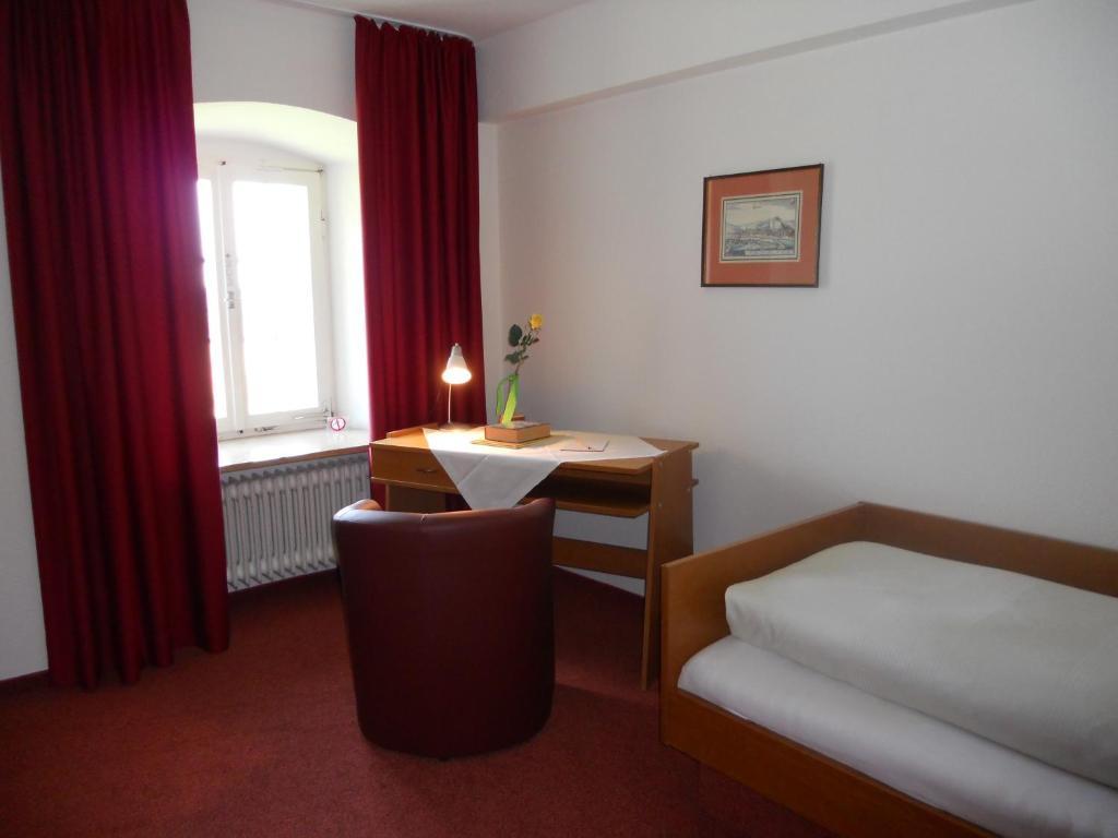 Tagungshaus Im Kloster Neresheim Hotell Rum bild
