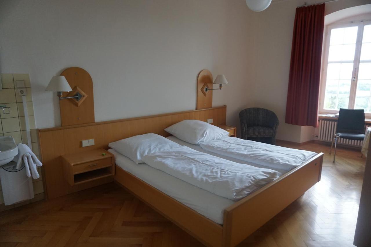 Tagungshaus Im Kloster Neresheim Hotell Exteriör bild