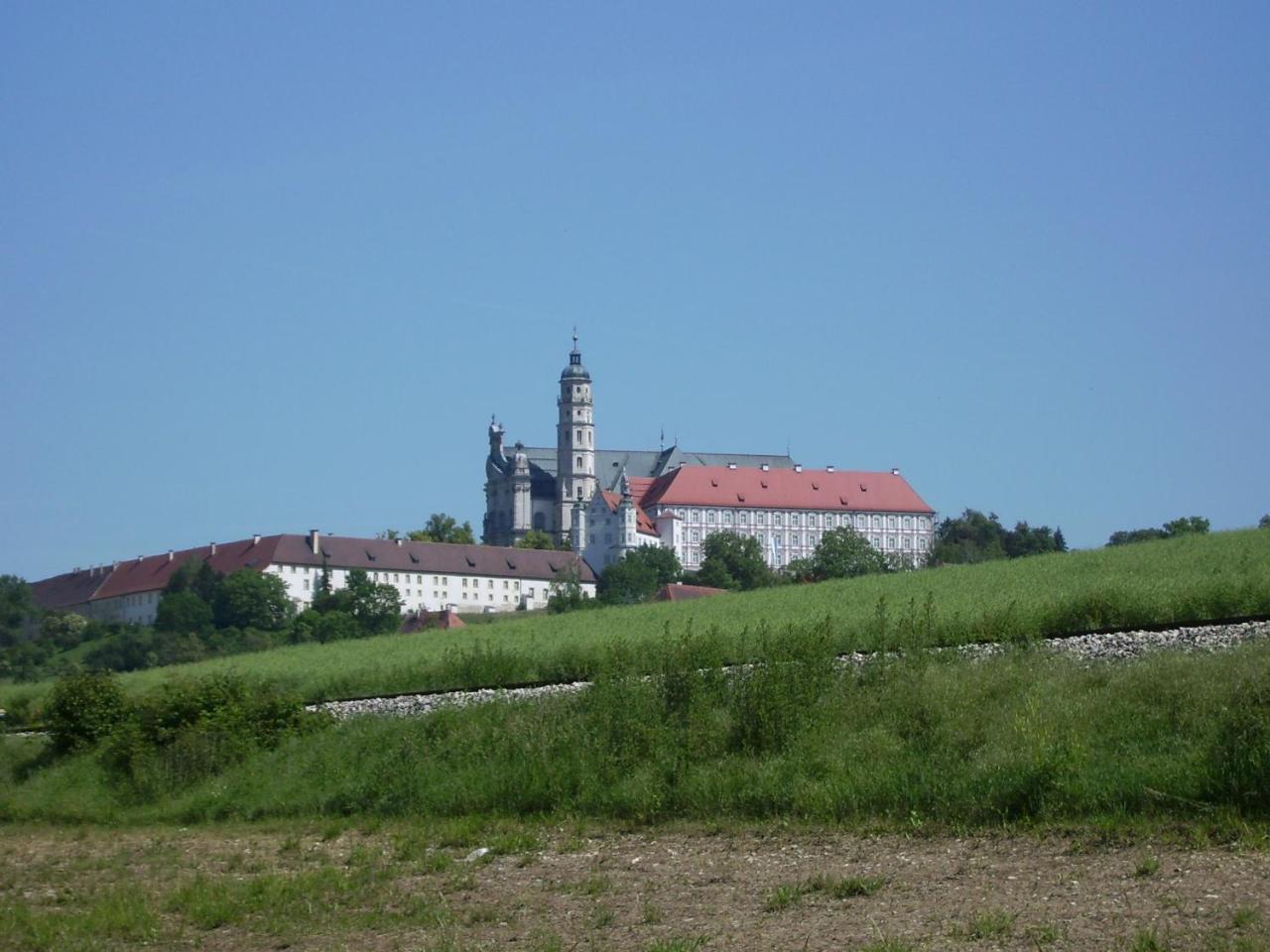 Tagungshaus Im Kloster Neresheim Hotell Exteriör bild